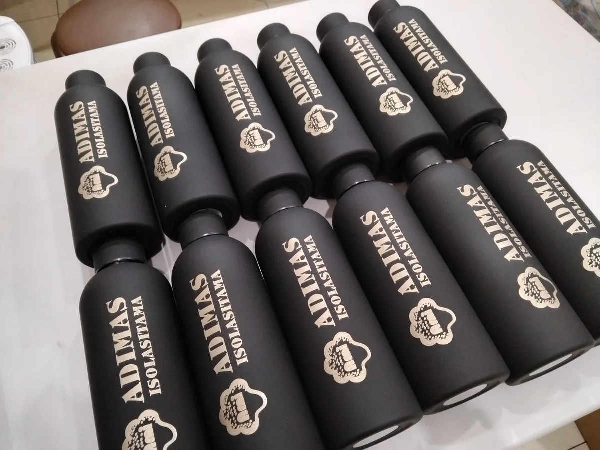 Pesanan tumbler custom korporat dalam jumlah banyak, siap kirim